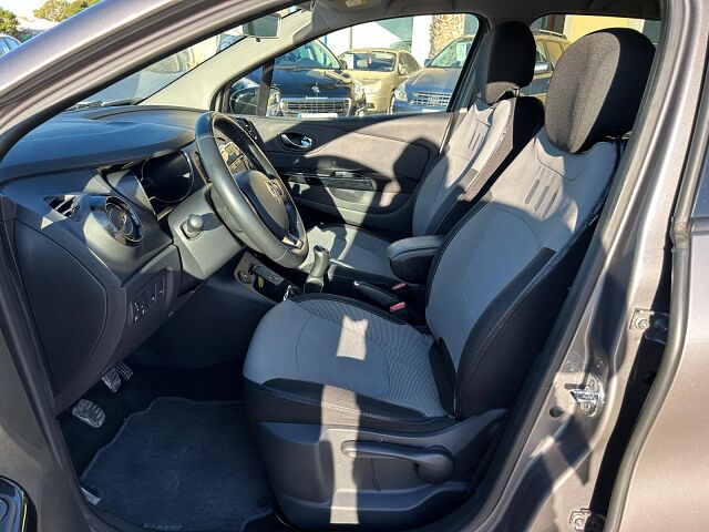 RENAULT CAPTUR ENERGY ZEN 1.5 DCI SPANISH LHD IN SPAIN 62000 MILES SUPERB 2016